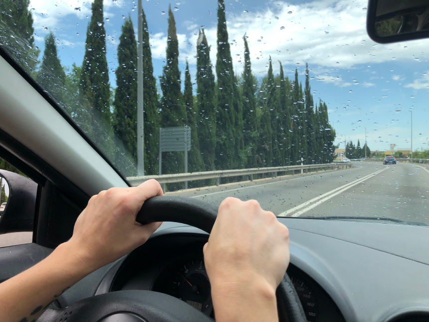 correct driving with double line